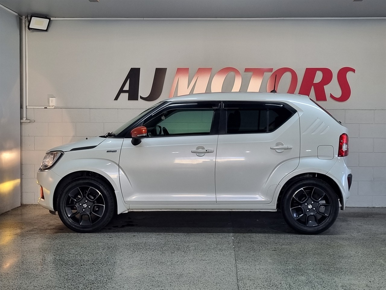 2017 Suzuki Ignis