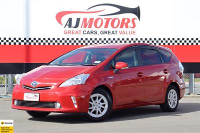 2012 Toyota Prius Alpha - Thumbnail