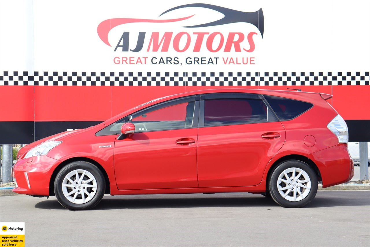 2012 Toyota Prius Alpha