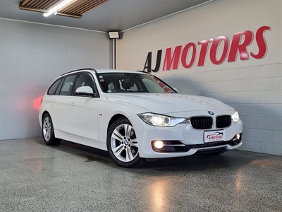 2014 BMW 320i - Thumbnail