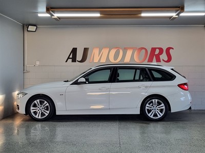 2014 BMW 320i - Thumbnail