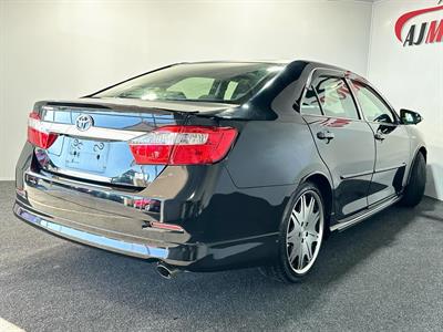 2012 Toyota Camry - Thumbnail