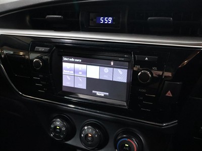 2016 Toyota Corolla - Thumbnail