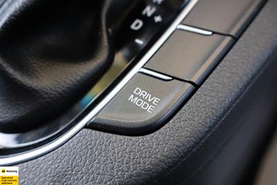 2022 Hyundai i30 - Thumbnail