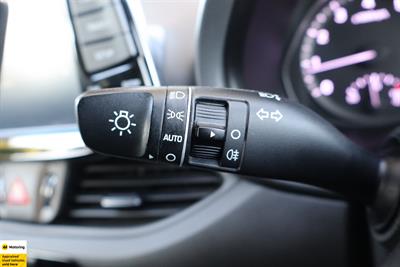 2022 Hyundai i30 - Thumbnail