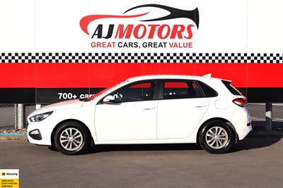 2022 Hyundai i30 - Thumbnail