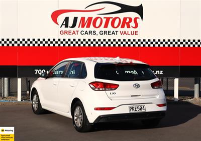 2022 Hyundai i30 - Thumbnail