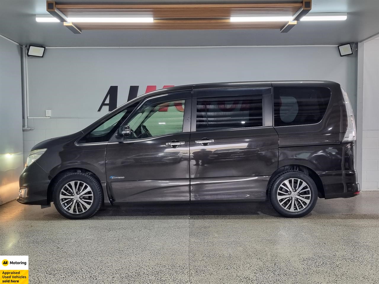 2014 Nissan Serena