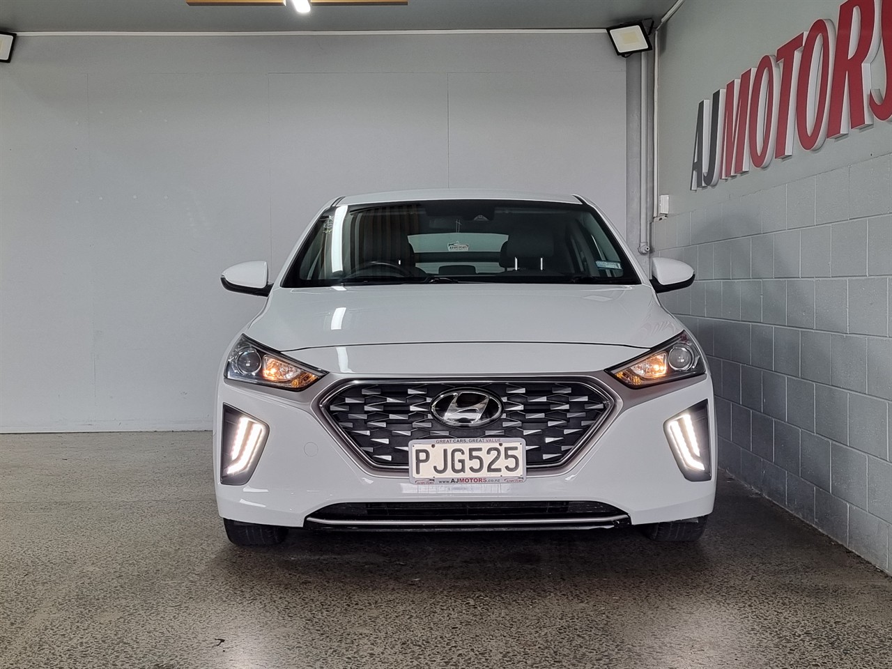 2022 Hyundai IONIQ