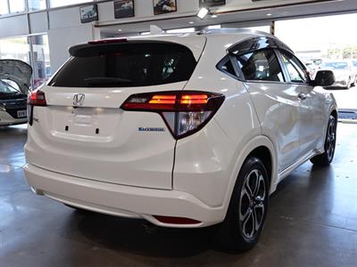 2016 Honda Vezel - Thumbnail