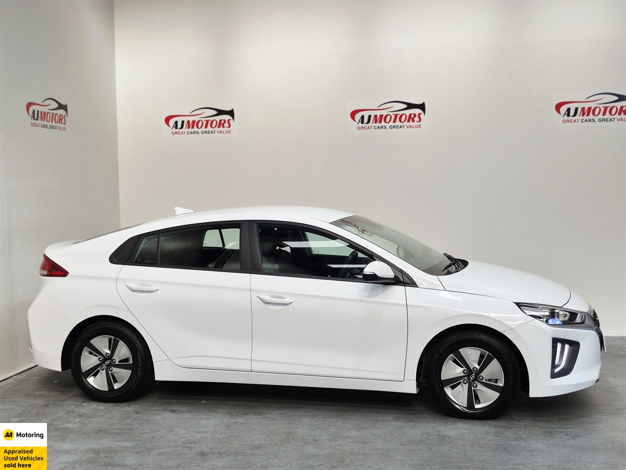 2022 Hyundai IONIQ