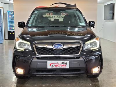 2015 Subaru Forester - Thumbnail