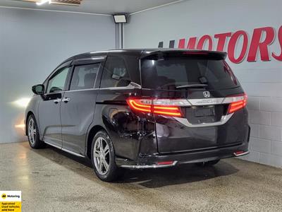 2014 Honda Odyssey - Thumbnail