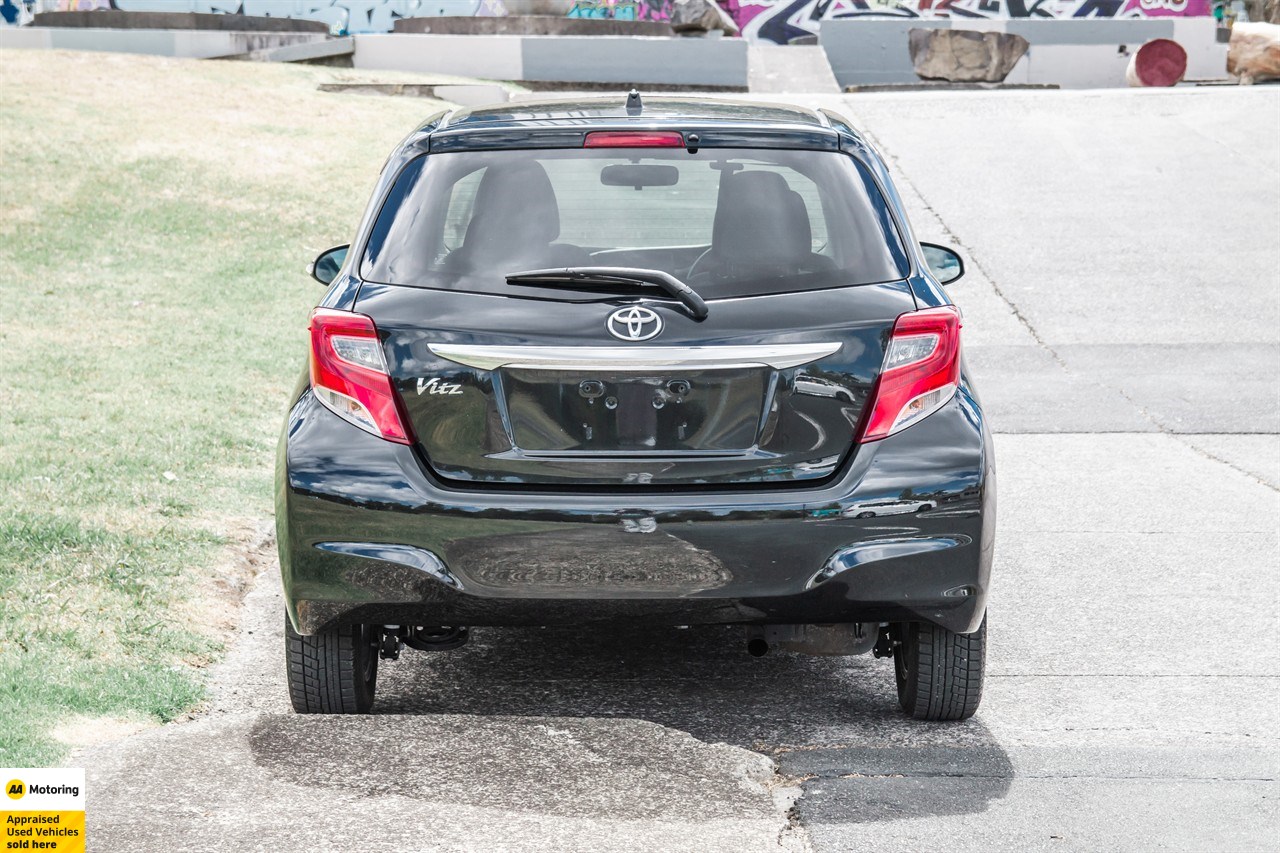 2015 Toyota Vitz