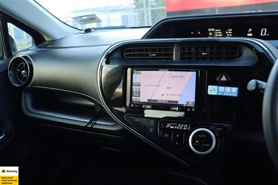 2019 Toyota Aqua - Thumbnail