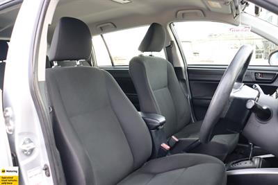2020 Toyota Corolla - Thumbnail