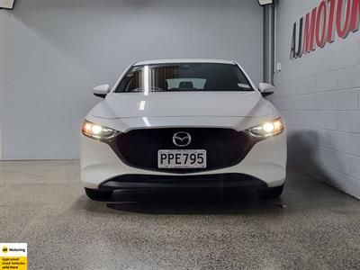 2022 Mazda 3 - Thumbnail