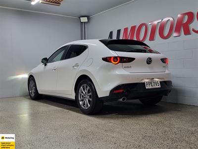 2022 Mazda 3 - Thumbnail