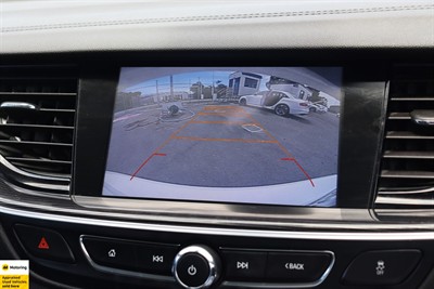 2019 Holden Commodore - Thumbnail