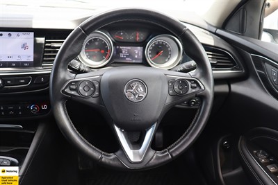 2019 Holden Commodore - Thumbnail