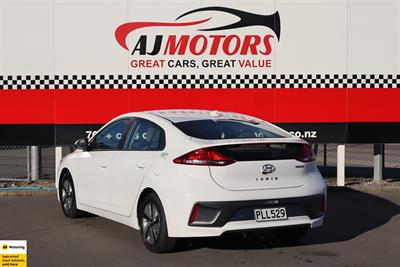 2022 Hyundai IONIQ - Thumbnail
