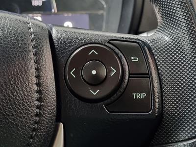 2017 Toyota Corolla - Thumbnail