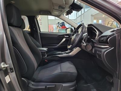 2021 Mitsubishi Eclipse Cross - Thumbnail