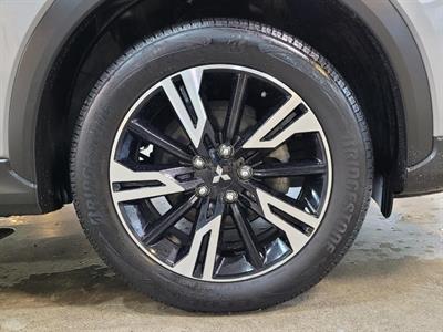 2021 Mitsubishi Eclipse Cross - Thumbnail