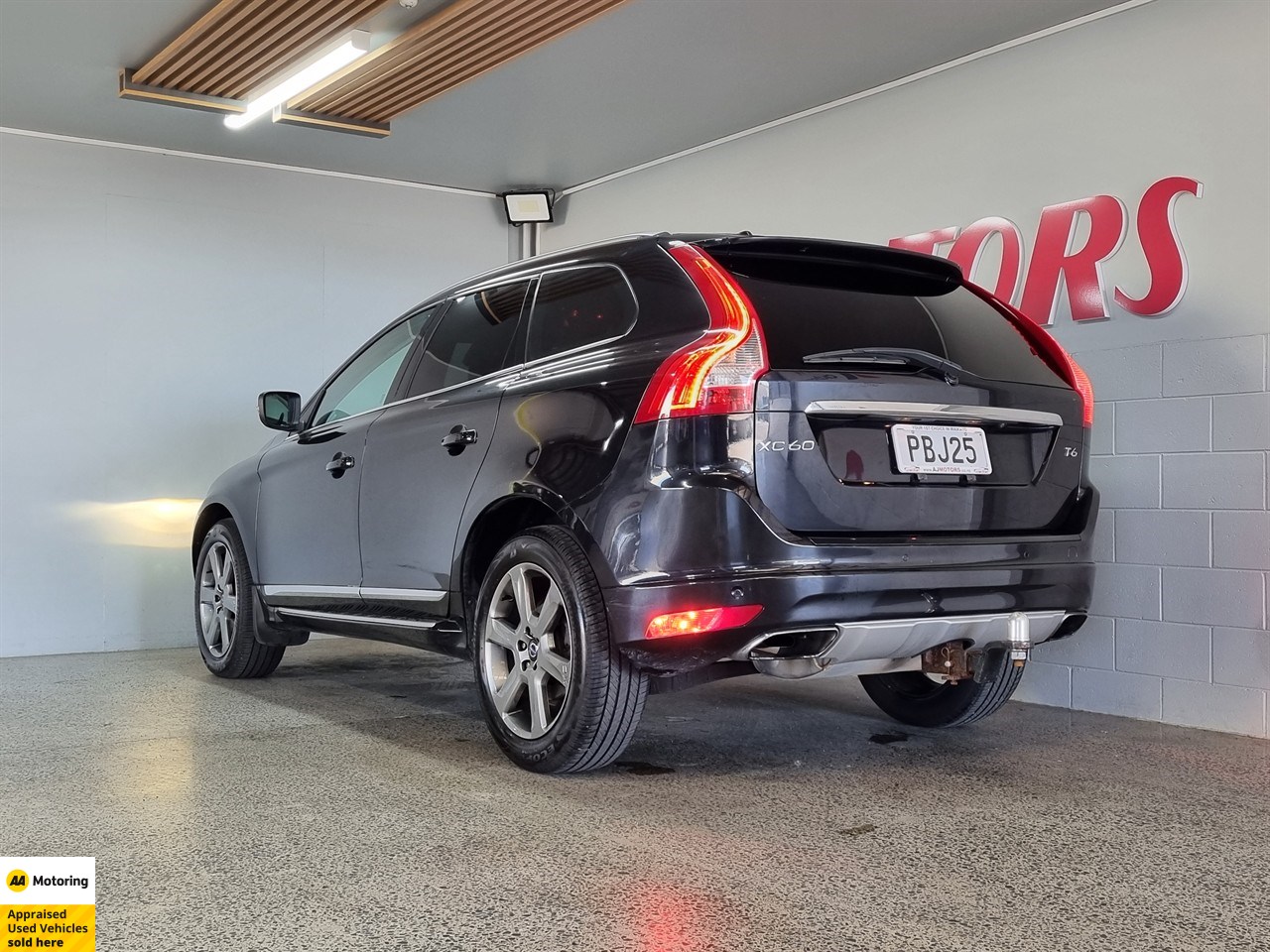 2015 Volvo XC60
