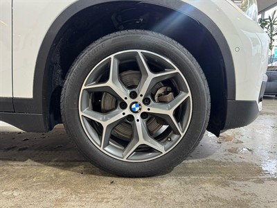 2017 BMW X1 - Thumbnail