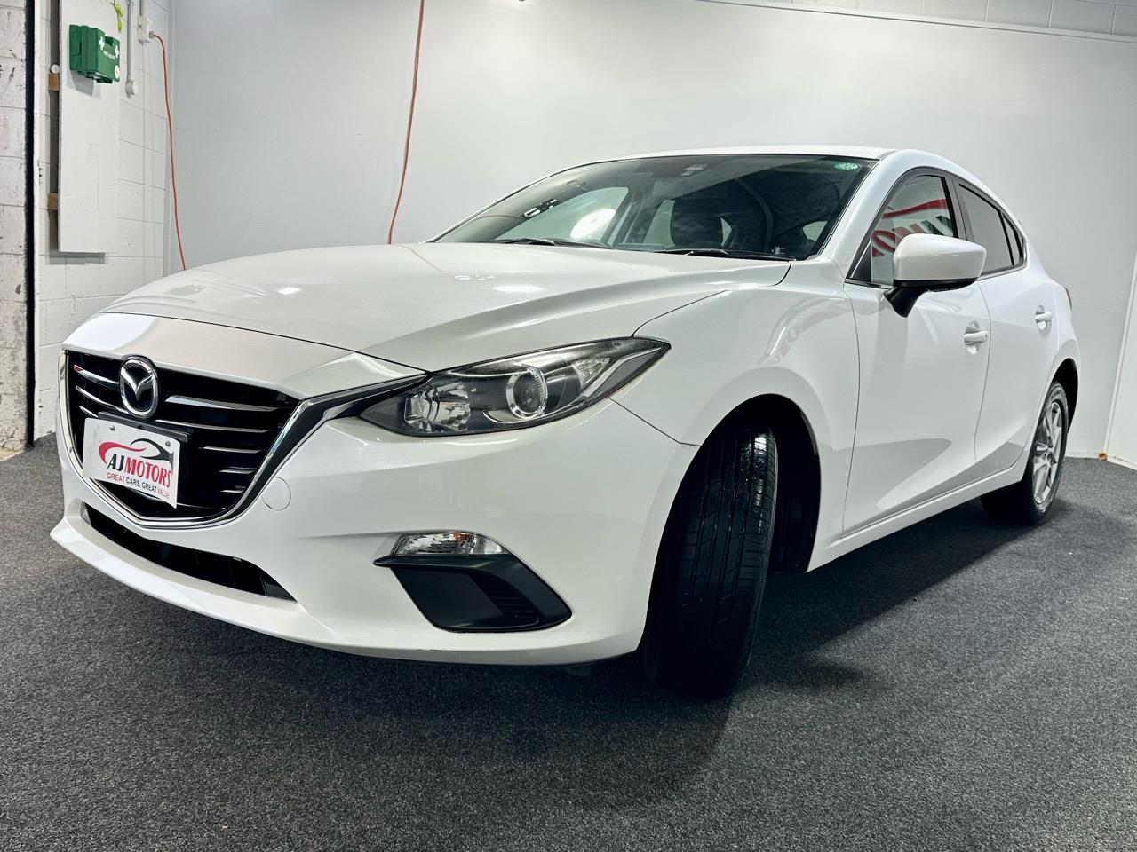 2016 Mazda Axela