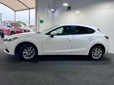 2016 Mazda Axela - Thumbnail