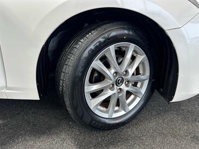 2016 Mazda Axela - Thumbnail