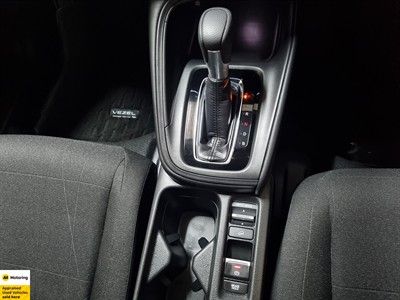 2021 Honda Vezel - Thumbnail