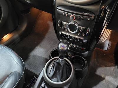 2011 BMW Mini Cooper - Thumbnail
