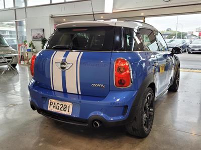 2011 BMW Mini Cooper - Thumbnail