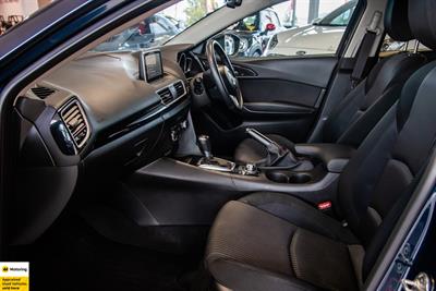 2014 Mazda Axela - Thumbnail