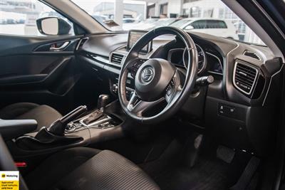 2014 Mazda Axela - Thumbnail