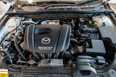 2015 Mazda Axela - Thumbnail