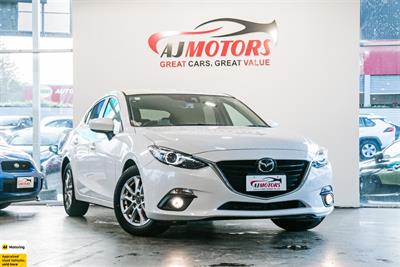 2015 Mazda Axela - Thumbnail