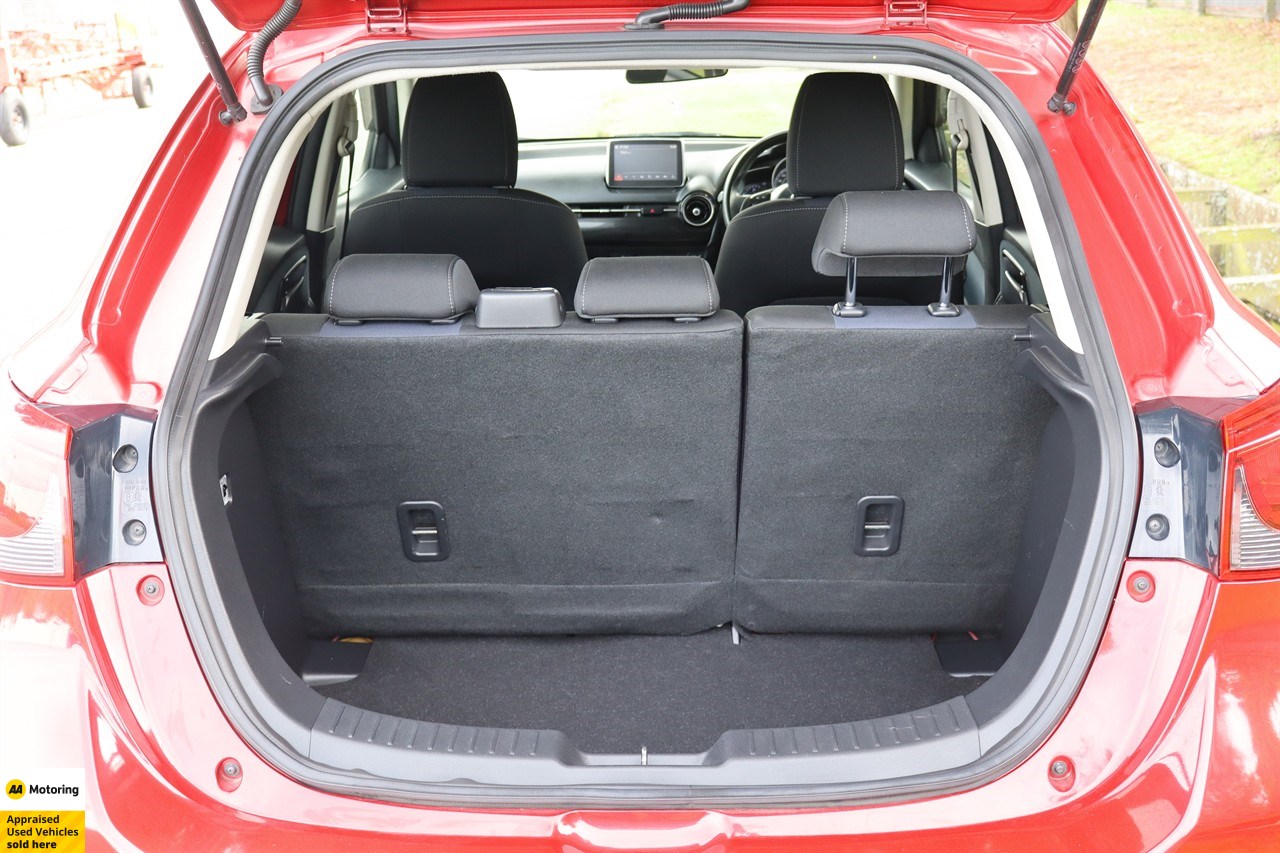 2016 Mazda Demio