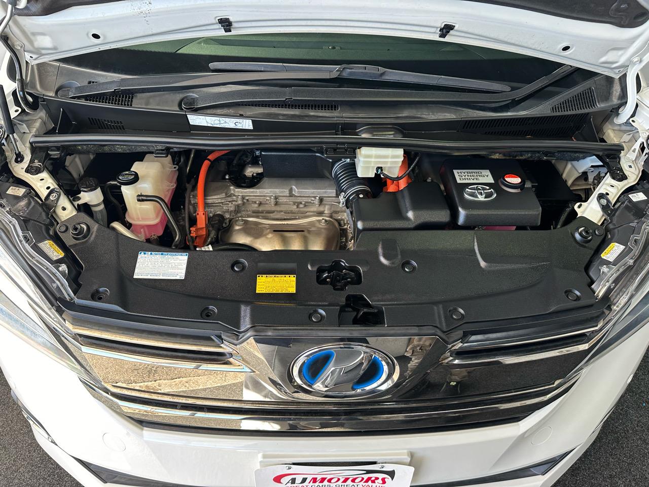 2015 Toyota Vellfire