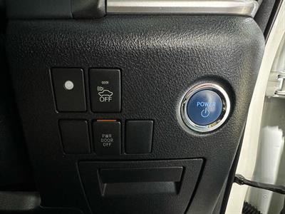 2015 Toyota Vellfire - Thumbnail