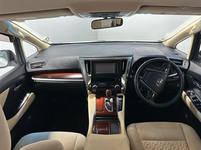 2015 Toyota Vellfire - Thumbnail