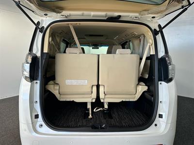 2015 Toyota Vellfire - Thumbnail
