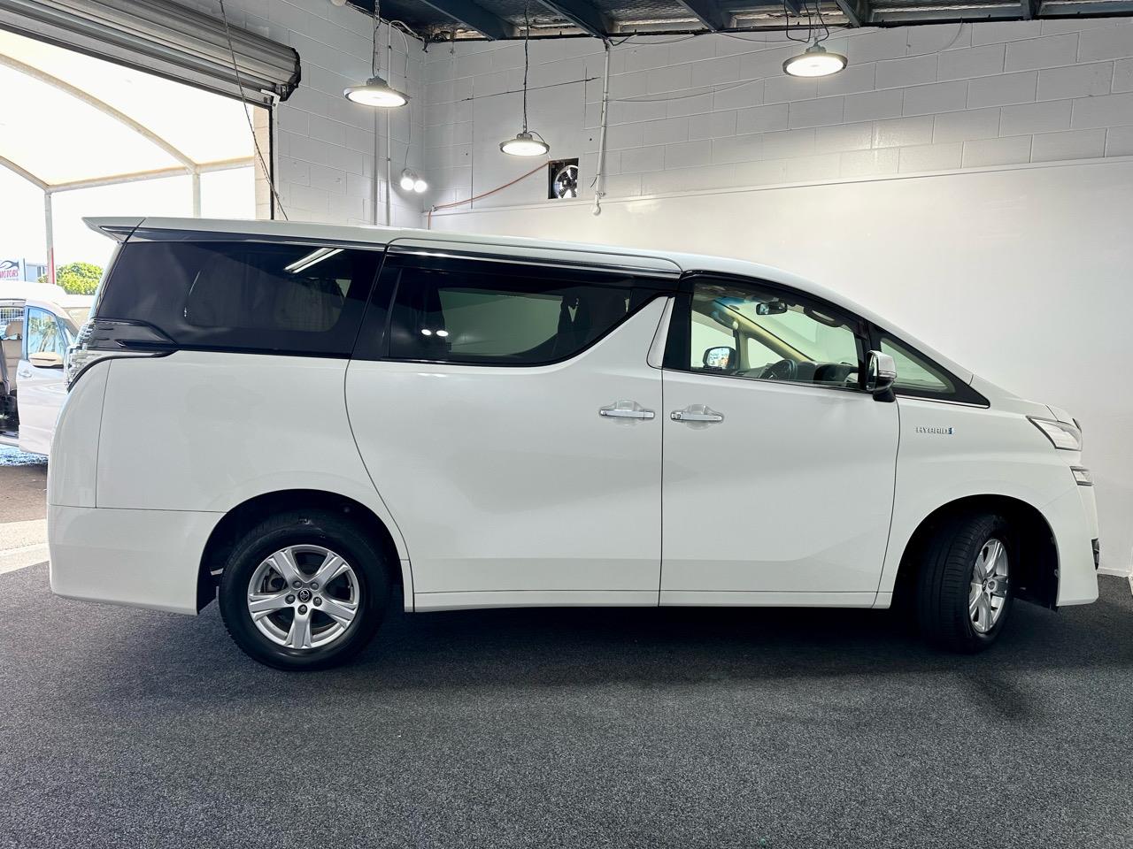 2015 Toyota Vellfire