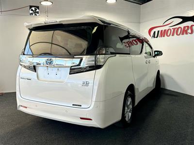 2015 Toyota Vellfire - Thumbnail