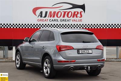 2011 Audi Q5 - Thumbnail
