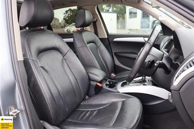 2011 Audi Q5 - Thumbnail