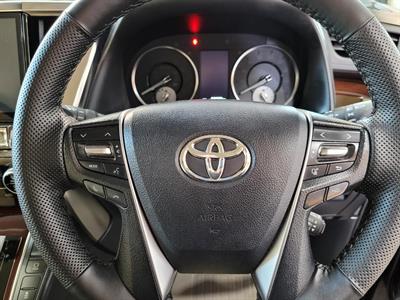 2017 Toyota Vellfire - Thumbnail